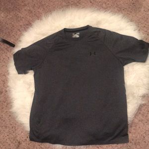 Under Armour heat gear T-shirt Size XL